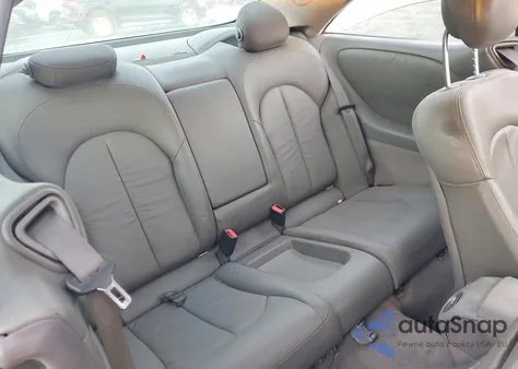 2006 Mercedes-Benz Clk 350 z USA, uszkodzony, nr VIN WDBTJ56H46F196811